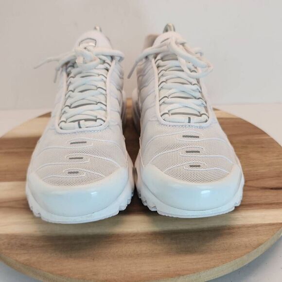 Nike Air Max Plus White Pure Platinum DM2362-100 Women's Size 9.5 - Picture 2 of 12